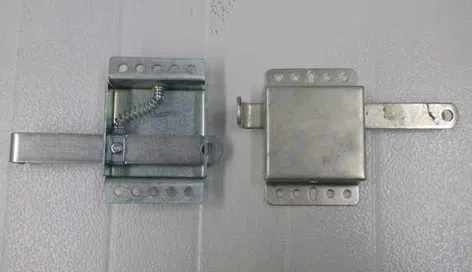 Valley Village Locksmith Store Valley Village, CA 818-942-3093 - 9-Garage-Door-Locks