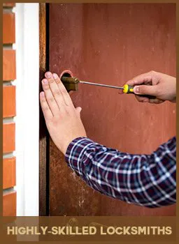 Valley Village Locksmith Store Valley Village, CA 818-942-3093 - highlt-skilled